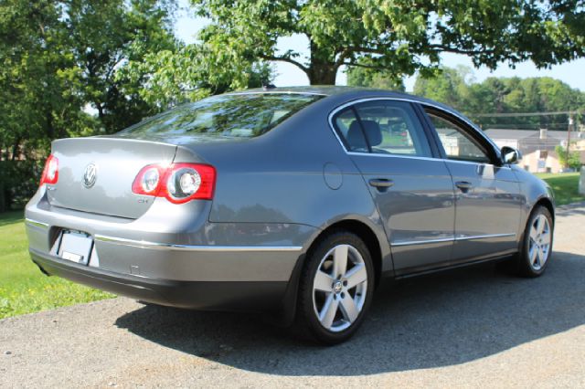 Volkswagen Passat 2008 photo 19