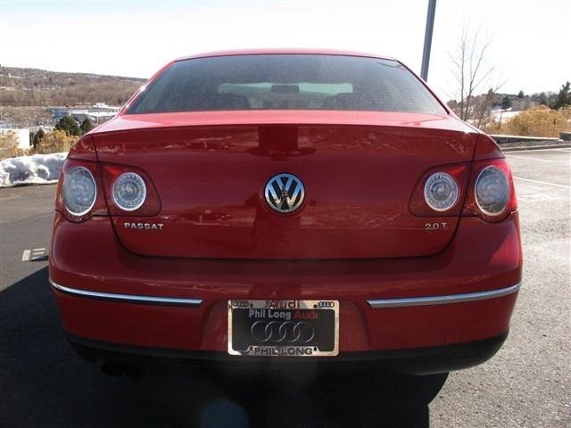 Volkswagen Passat 2008 photo 1