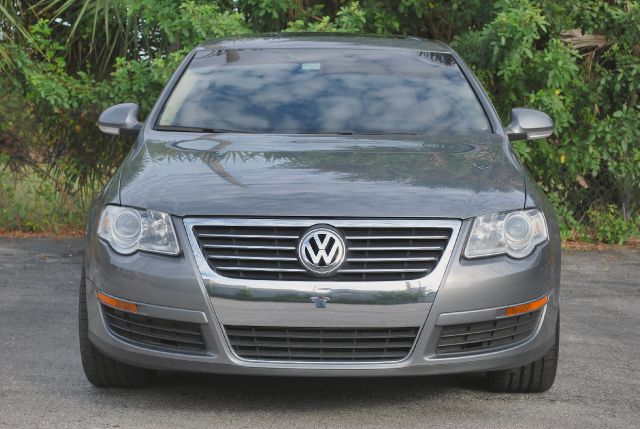 Volkswagen Passat 2008 photo 2