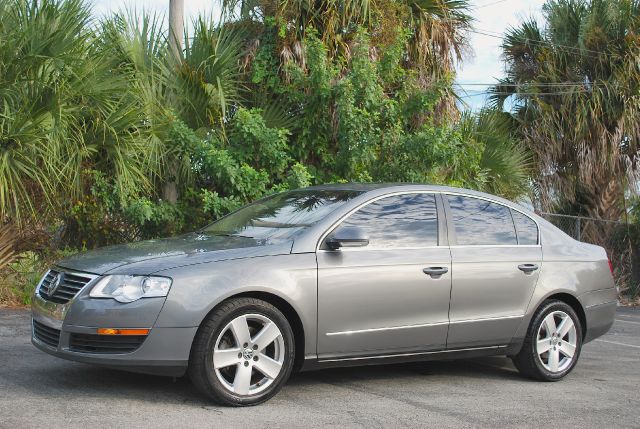 Volkswagen Passat 2008 photo 4