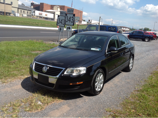 Volkswagen Passat 2008 photo 2