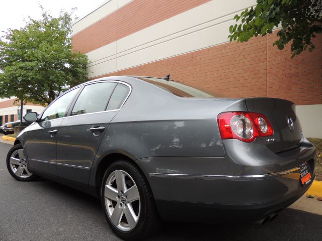 Volkswagen Passat 2008 photo 2