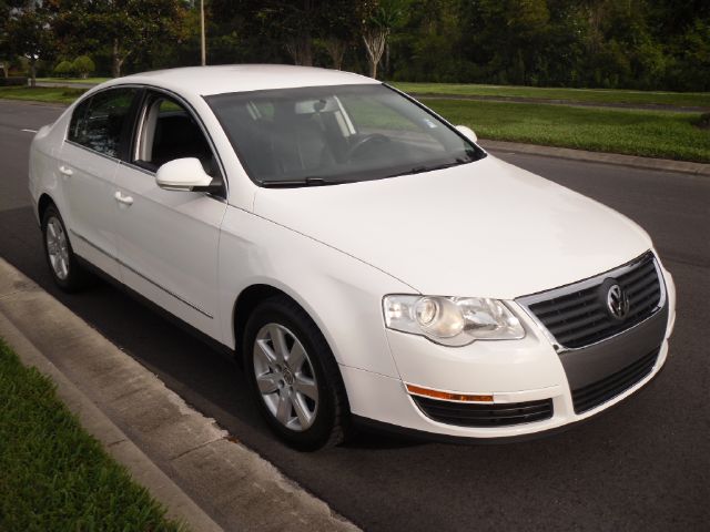 Volkswagen Passat 2008 photo 4