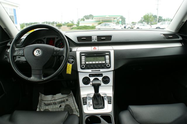 Volkswagen Passat 2008 photo 4