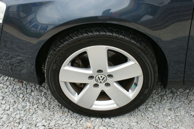 Volkswagen Passat 2008 photo 7