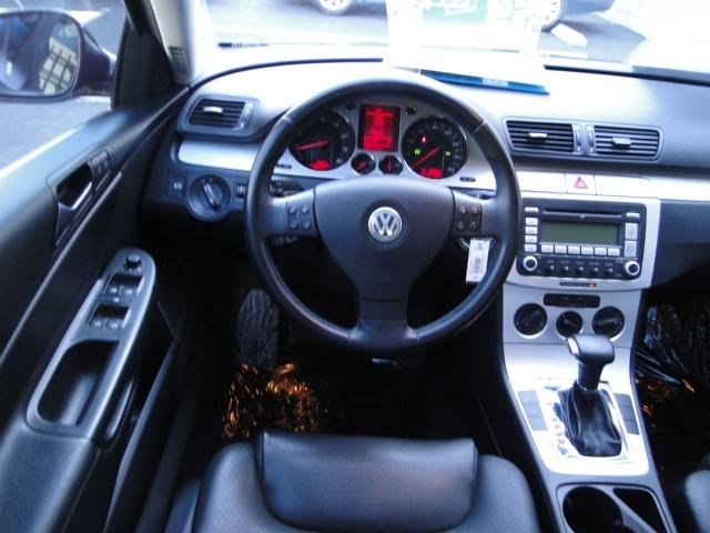 Volkswagen Passat 2008 photo 4