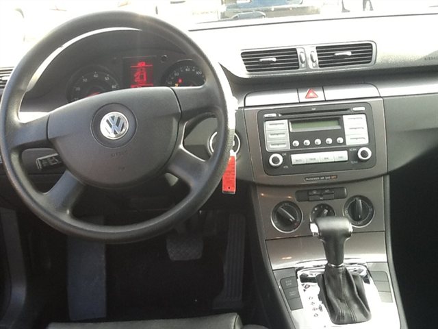 Volkswagen Passat 2008 photo 3