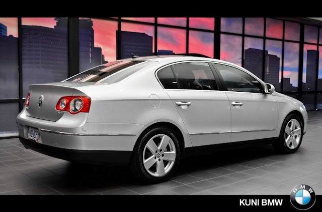 Volkswagen Passat 2008 photo 1