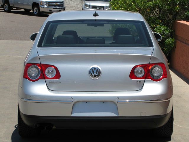 Volkswagen Passat 2008 photo 15