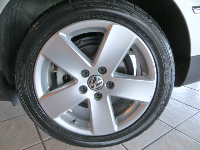 Volkswagen Passat 2009 photo 1