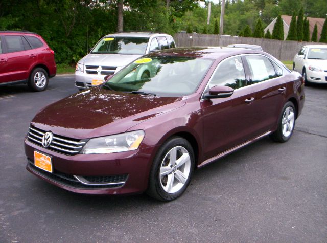 Volkswagen Passat 2012 photo 7