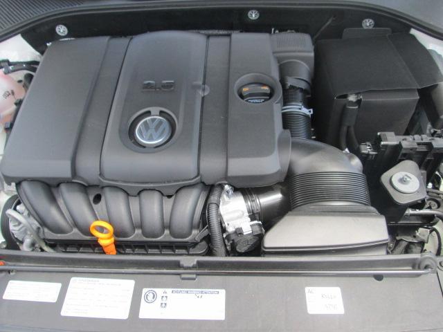 Volkswagen Passat 2012 photo 6