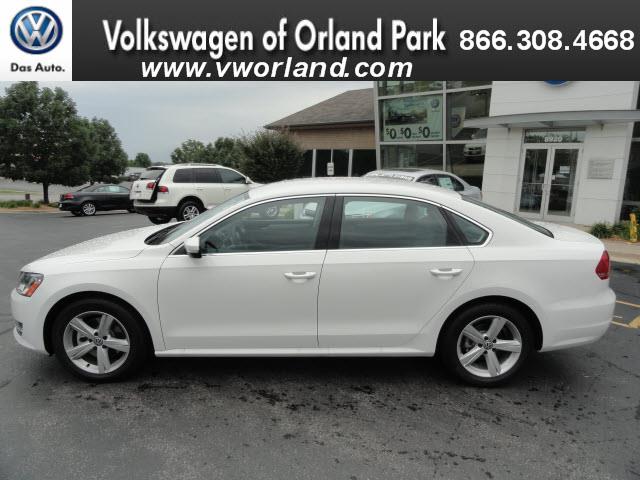 Volkswagen Passat 2013 photo 4