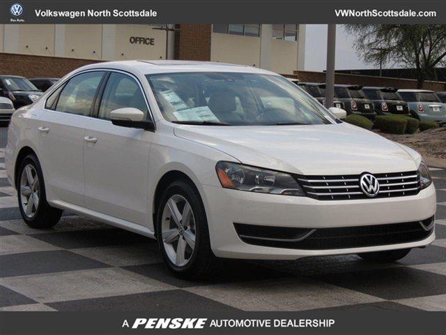 Volkswagen Passat 2013 photo 3