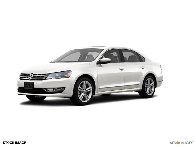 Volkswagen Passat 2013 photo 4