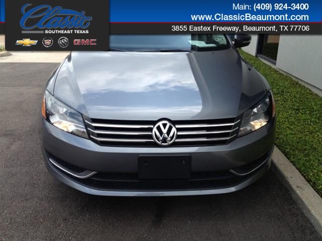 Volkswagen Passat 2013 photo 4