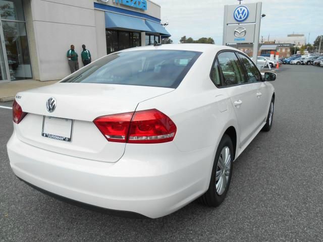 Volkswagen Passat 2014 photo 3