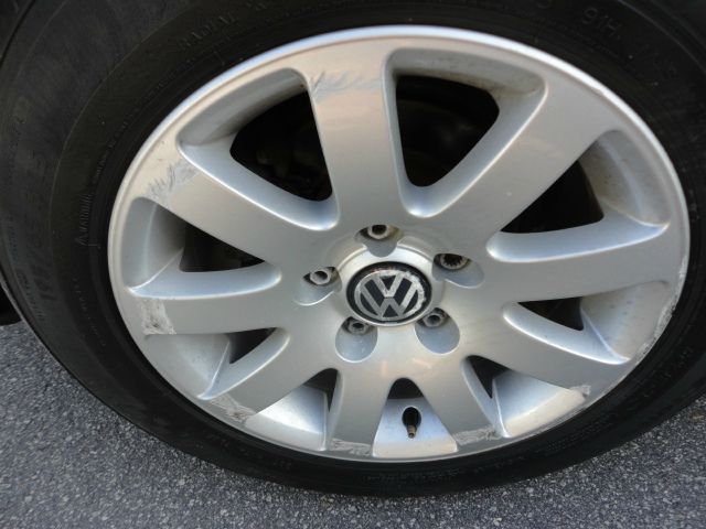 Volkswagen Passat 2014 photo 2