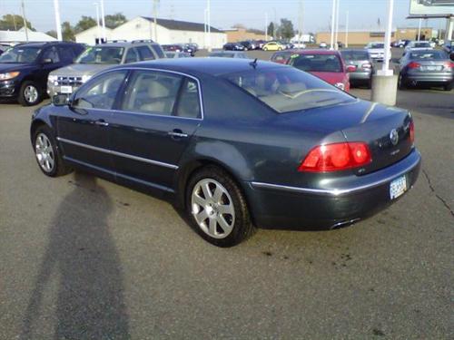 Volkswagen Phaeton 2004 photo 1