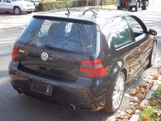 Volkswagen R32 2004 photo 1