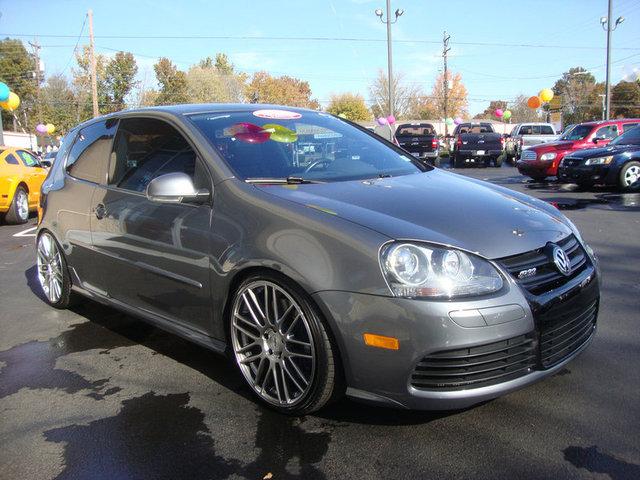 Volkswagen R32 2008 photo 2