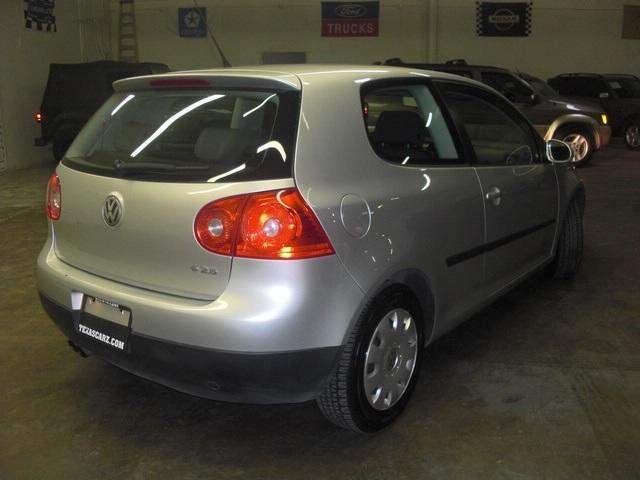 Volkswagen Rabbit 2006 photo 3