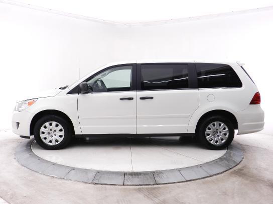 Volkswagen Routan 2009 photo 3