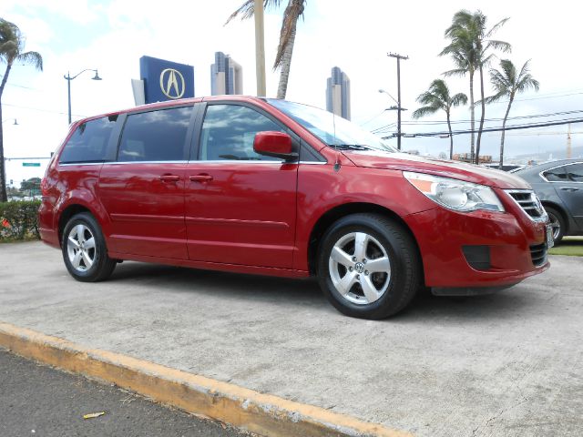 Volkswagen Routan 2009 photo 10