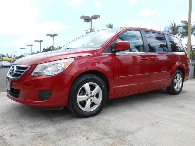 Volkswagen Routan 2009 photo 5