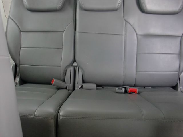 Volkswagen Routan 2009 photo 4