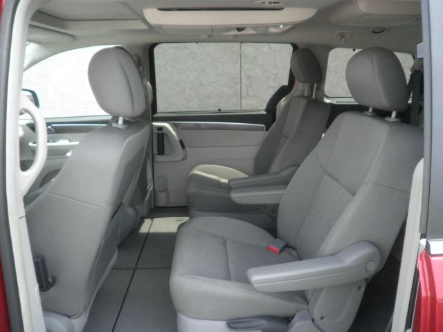 Volkswagen Routan 2009 photo 6