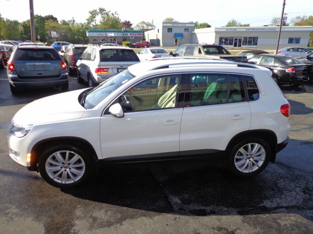 Volkswagen Tiguan 2009 photo 3