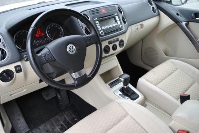 Volkswagen Tiguan 2009 photo 3