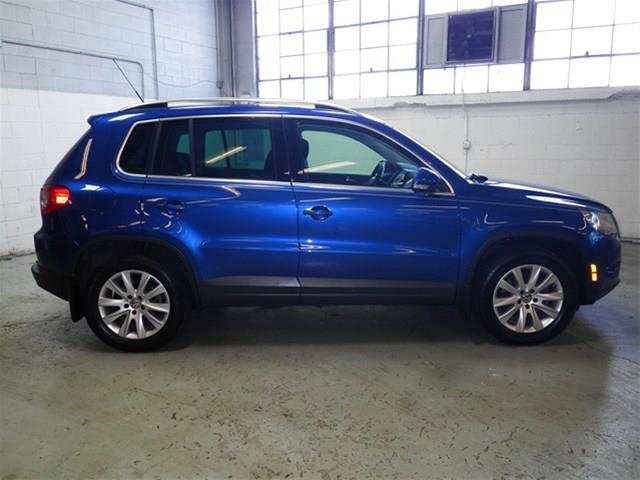 Volkswagen Tiguan 2009 photo 3