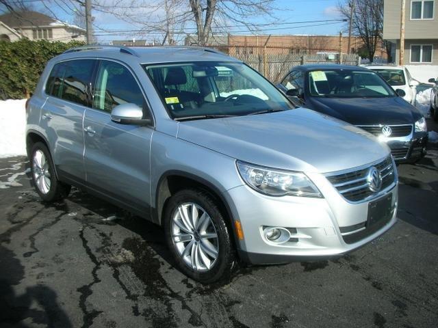 Volkswagen Tiguan 2009 photo 2