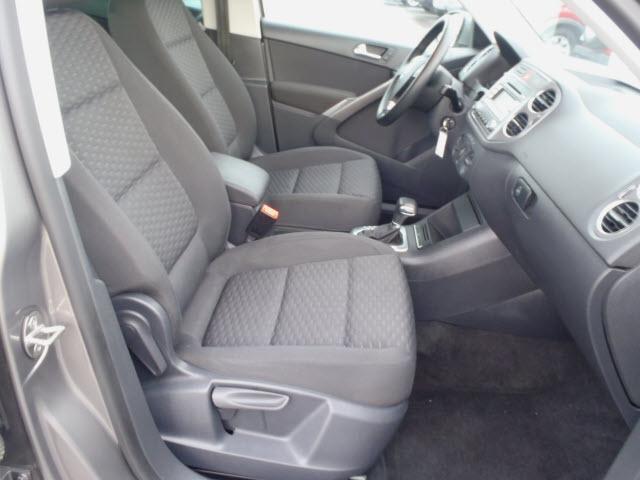 Volkswagen Tiguan 2009 photo 5