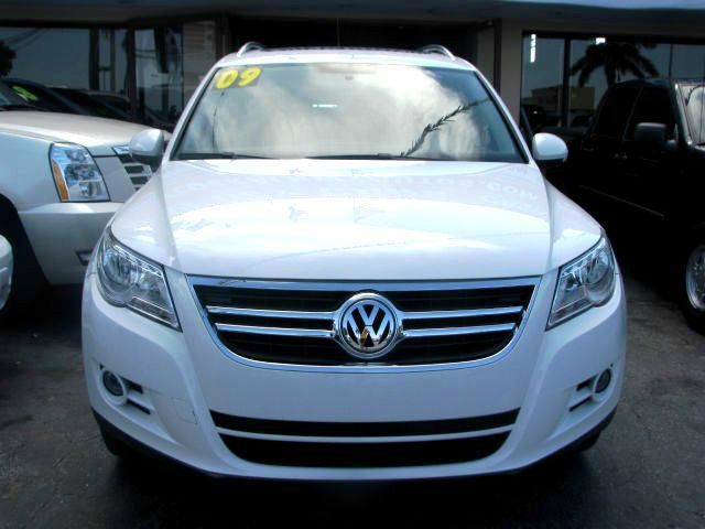 Volkswagen Tiguan 2009 photo 1