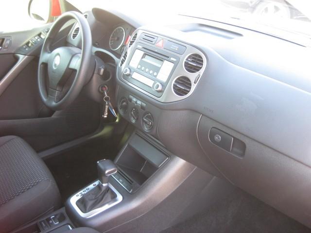 Volkswagen Tiguan 2009 photo 5