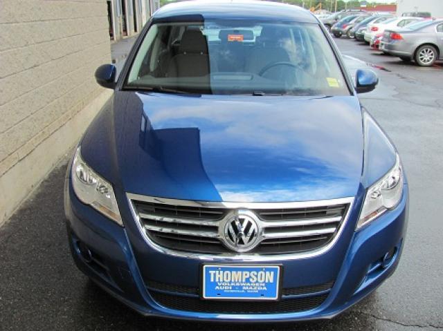 Volkswagen Tiguan 2010 photo 1