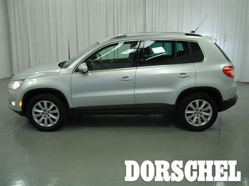 Volkswagen Tiguan 2010 photo 2