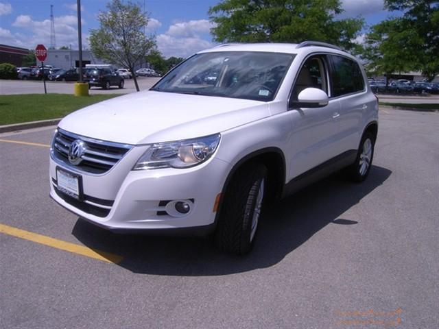 Volkswagen Tiguan Sports Tourer AWD Sport Utility