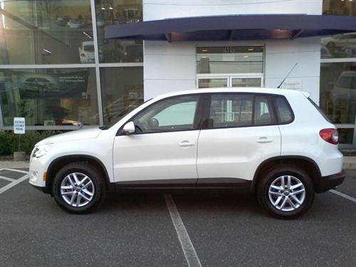 Volkswagen Tiguan 2011 photo 3