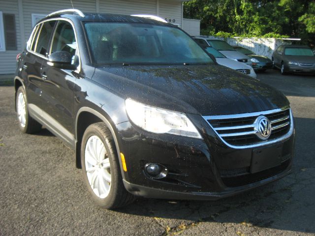 Volkswagen Tiguan 2011 photo 3