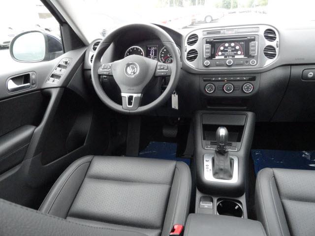 Volkswagen Tiguan 2013 photo 1