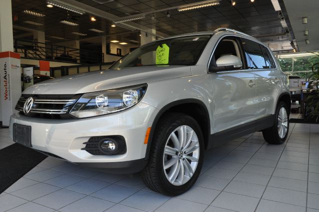 Volkswagen Tiguan 2013 photo 3