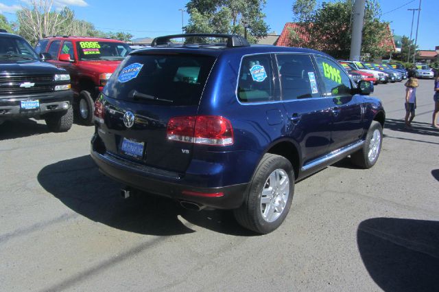 Volkswagen Touareg 2004 photo 3