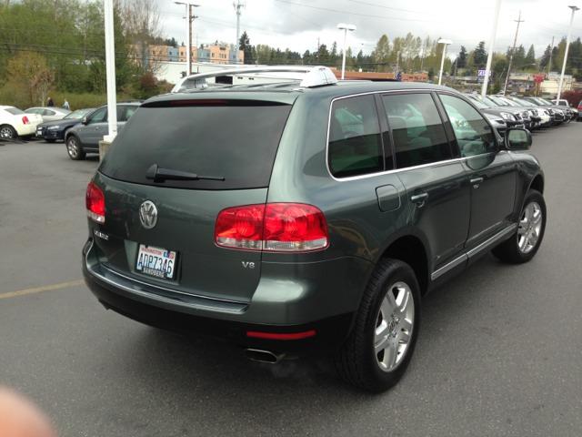 Volkswagen Touareg 2004 photo 8