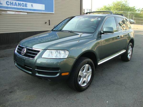 Volkswagen Touareg 2004 photo 2