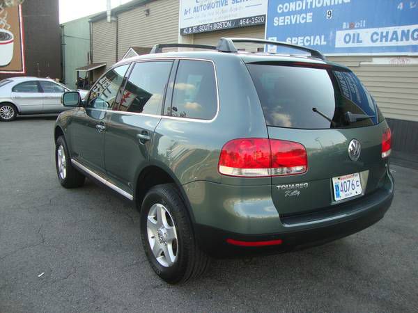 Volkswagen Touareg 2004 photo 4