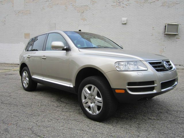 Volkswagen Touareg 2004 photo 3